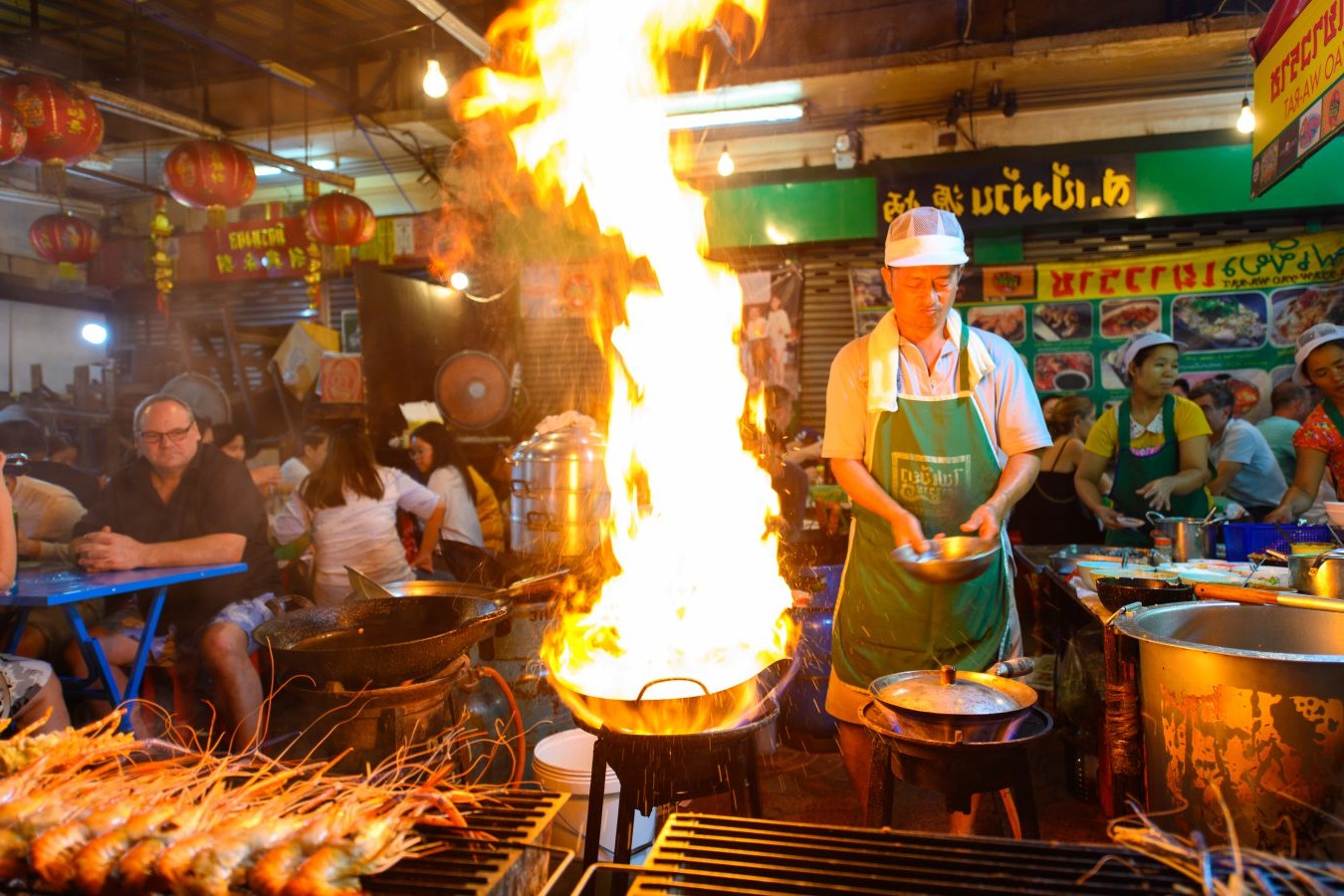 BEATBRDG Music Industry Internships - Dinner in the famous Bangkok Chinatown